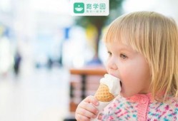 吃瓜嗓子变沙哑,揭秘夏日消暑美食背后的健康隐患