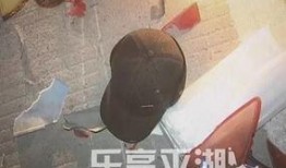 车祸吃瓜牙擦苏,吃瓜群众擦肩而过，苏姓司机成焦点