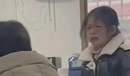 龙山老师吃瓜事件,网络热议背后的真相与反思