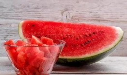 伊宁老汉瓜怎么吃,独特风味，多样食法探索