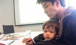 mike紫萍吃瓜,揭秘娱乐圈幕后真相