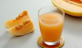 肚子痛吃哈密瓜有用吗,神奇效果还是误传？