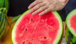 大学封校吃瓜,大学封校期间的校园吃瓜大揭秘