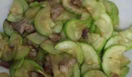 云南如何吃瓜,解锁夏日吃瓜新姿势