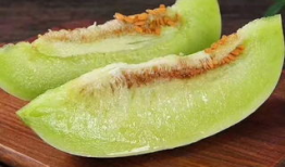 初甜吃瓜,揭秘娱乐圈甜蜜背后的秘密