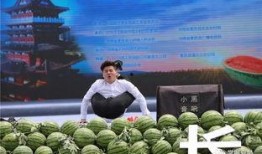 夏邑县吃瓜,瓜香四溢，品味乡愁