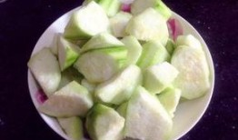 水瓜炒熟后怎么吃