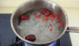 哈密瓜可以蒸着吃吗,蒸煮美味，营养满分